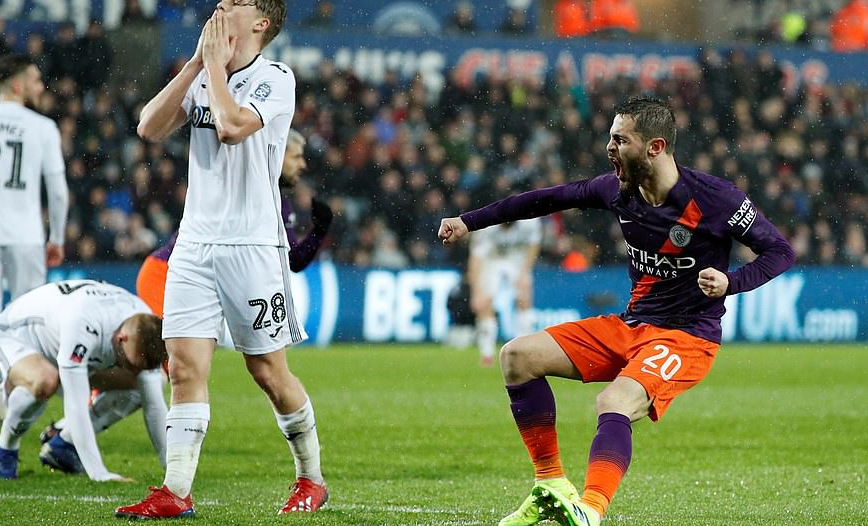 爱游戏APP-关于今晚突围战来临，巴塞罗那围绕足总杯复出首秀，态度坚定，阵容厚度经受考验的信息