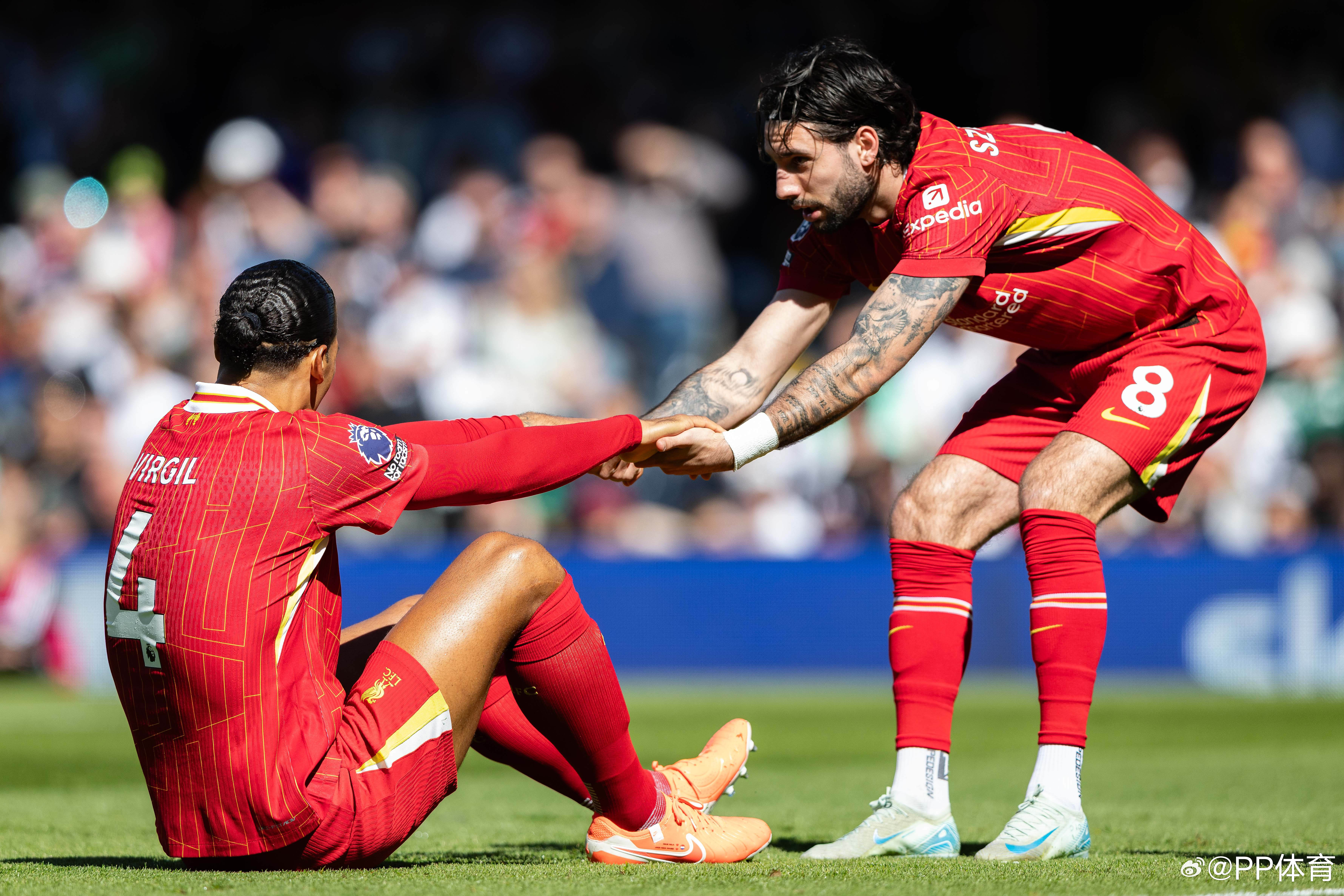 爱游戏APP下载-包含利物浦发布备战花絮；冲刺阶段篮板制胜；国王杯任务艰巨；球队文化再被提及的词条